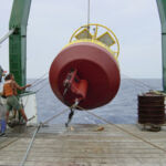 Mooring on crane being deployed