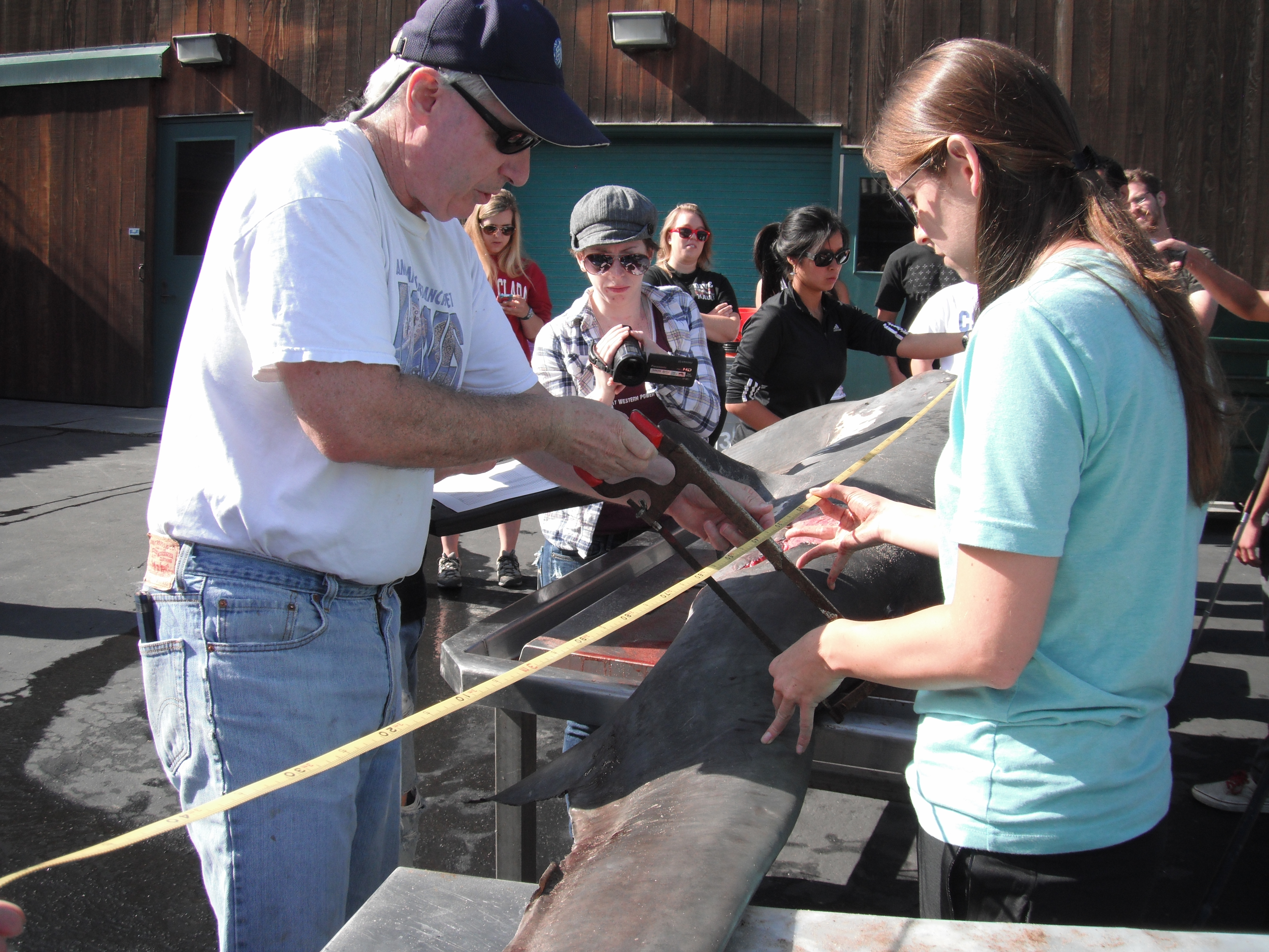 Dave Ebert instructing PSRC students how to measure